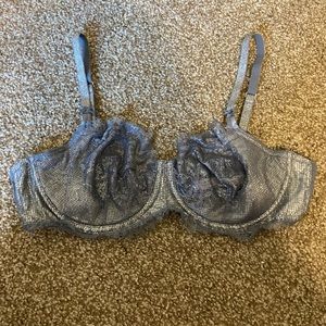 Silver VS bra